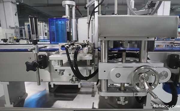 坚果礼盒贴标机